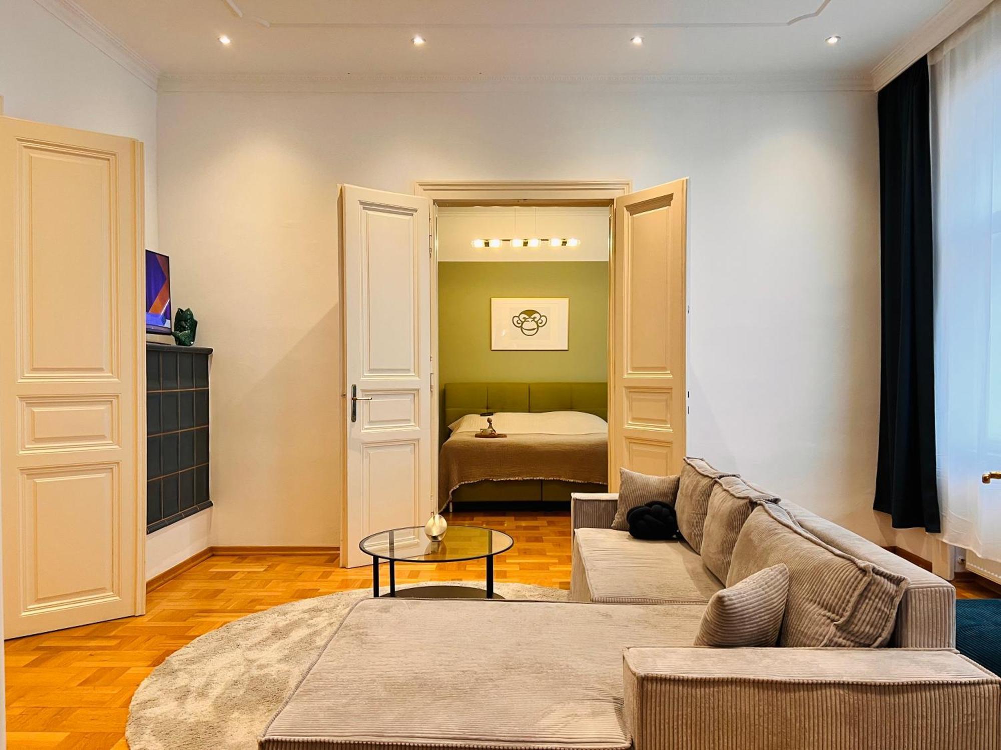 Servus Homes - Friends & Family Apartment *
